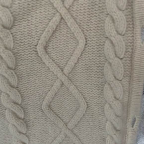 Carole Little Petite 22”bust 21” length petite hooded 💯 %LAMB’SWOOL - Picture 5 of 10